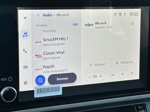 Used 2025 Toyota Camry LE image 18