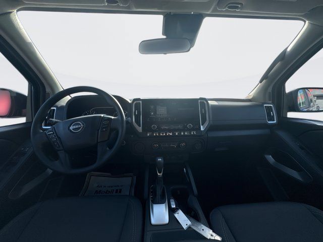Certified 2025 Nissan Frontier SV RWD image 16