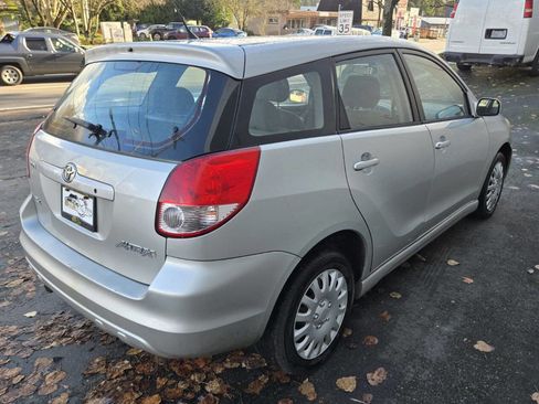 Used 2004 Toyota Matrix XR image 5