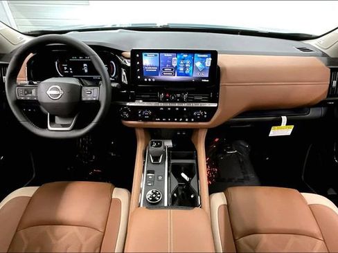 New 2026 Nissan Pathfinder Platinum w/ Cargo Package AWD/4WD image 5