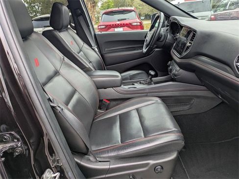 Used 2024 Dodge Durango GT image 32