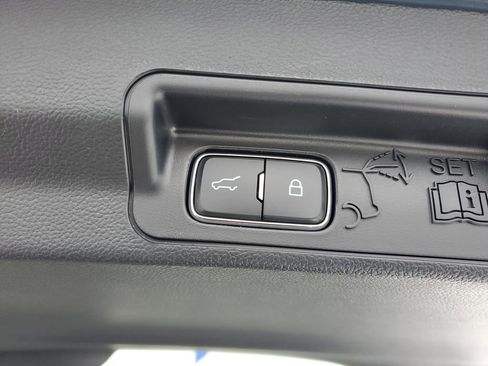 New 2026 Ford Explorer Active w/ Active Comfort Package image 33