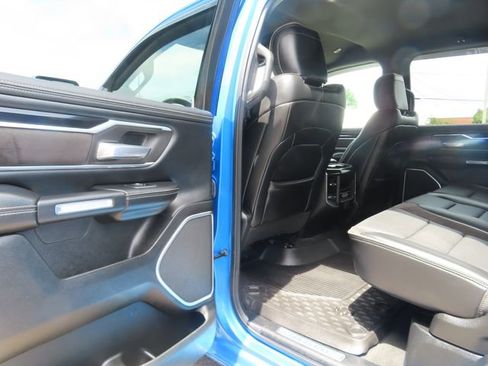 Used 2020 RAM 1500 Laramie AWD/4WD image 22