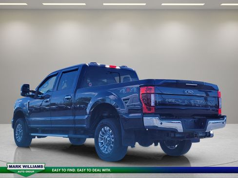Used 2022 Ford F250 Lariat w/ Lariat Ultimate Package AWD/4WD image 6