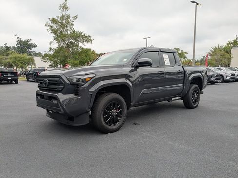 Used 2025 Toyota Tacoma SR5 RWD image 26