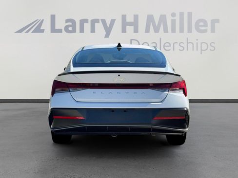 New 2026 Hyundai Elantra SEL Sport Premium FWD image 6