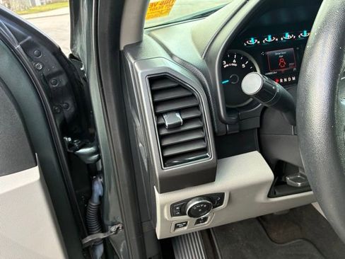 Used 2018 Ford F150 XLT w/ Equipment Group 302A Luxury image 13