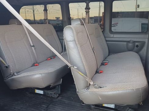 Used 2012 Chevrolet Express 1500 LS image 7
