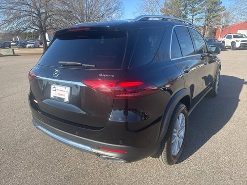Used 2024 Mercedes-Benz GLE 450e 4MATIC image 5