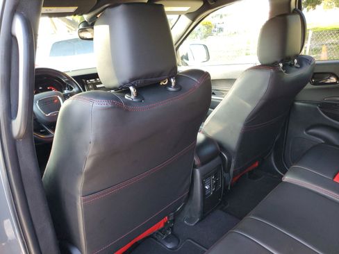 Used 2023 Dodge Durango GT image 11