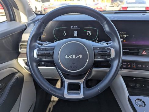 Certified 2023 Kia Sportage EX image 11