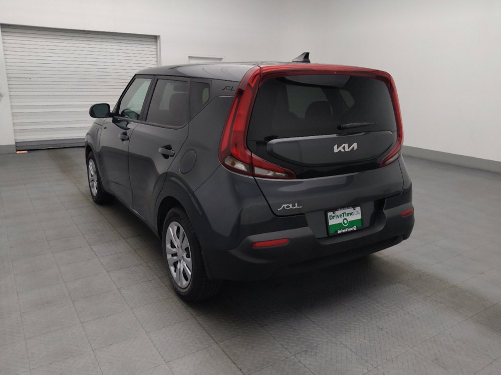 Used 2022 Kia Soul LX FWD image 5