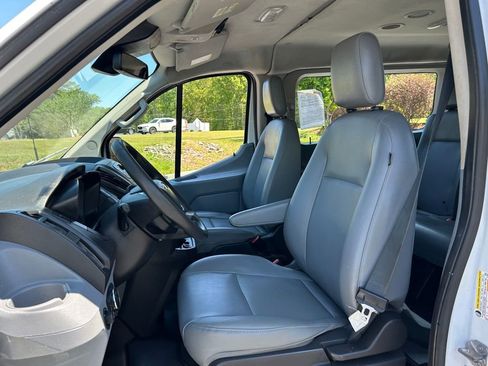 Used 2019 Ford Transit 350 XL RWD image 32