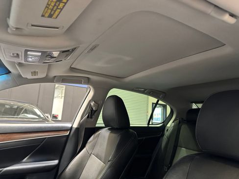Used 2015 Lexus GS 350 AWD w/ Premium Package image 21