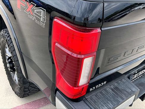 Used 2021 Ford F250 Lariat AWD/4WD image 32