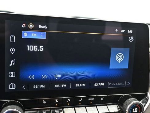 Used 2024 Chevrolet Colorado ZR2 w/ Technology Package image 20