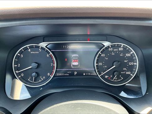 Used 2023 Nissan Rogue SV AWD/4WD image 24