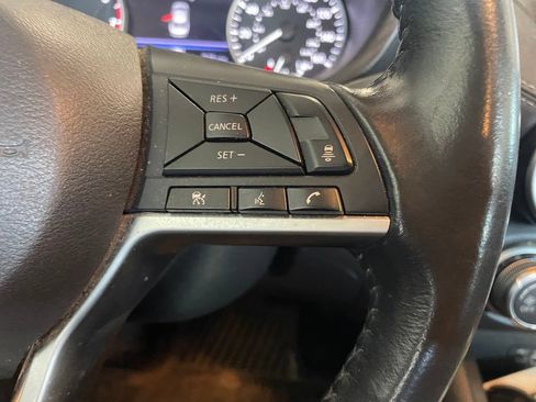 Certified 2022 Nissan Sentra SV FWD image 14