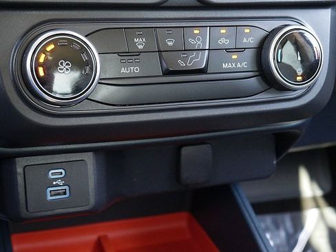 Used 2023 Ford Maverick XLT w/ Equipment Group 300A Standard image 35