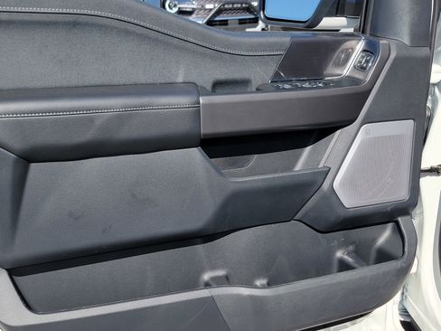 New 2025 Ford F150 Lariat w/ Equipment Group 502A High image 8