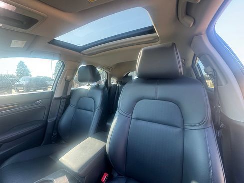 Used 2023 Honda Civic EX-L image 6