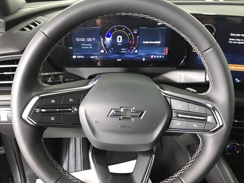 New 2026 Chevrolet Traverse LT w/ Midnight/Sport Edition image 35