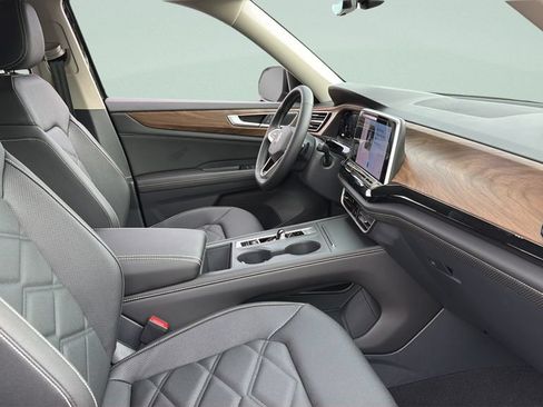 New 2026 Volkswagen Atlas SE FWD image 27