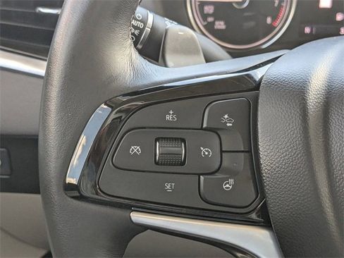 Used 2022 Buick Enclave Essence w/ Experience Buick Package image 25