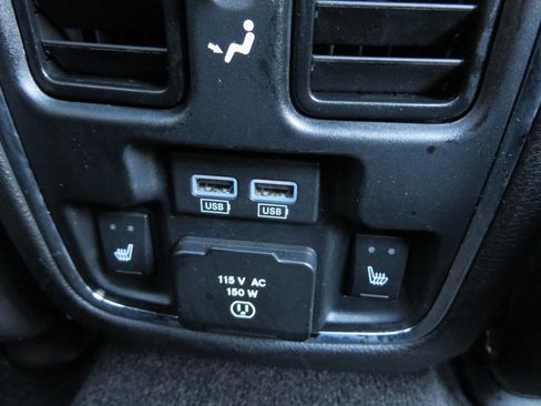 Used 2015 Jeep Grand Cherokee Summit w/ Platinum Series Group image 16