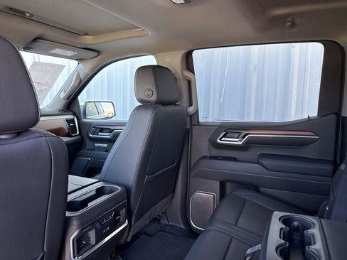 Used 2025 GMC Sierra 1500 Denali w/ Denali Reserve Package image 30