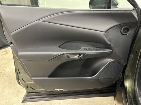 Used 2025 Lexus RX 350h w/ Accessory Package image 14