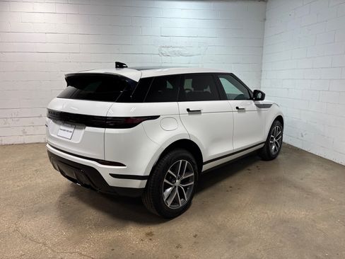 Used 2026 Land Rover Range Rover Evoque S AWD/4WD image 6