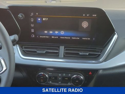 New 2026 Chevrolet Trax LT w/ Driver Confidence Package FWD image 15