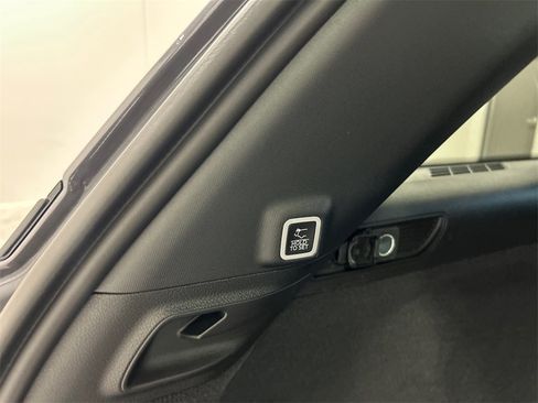 New 2025 Jeep Grand Cherokee Overland w/ Adv Protech Group III image 33