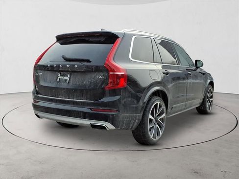 Used 2020 Volvo XC90 T6 Momentum w/ Protection Package Premier image 5