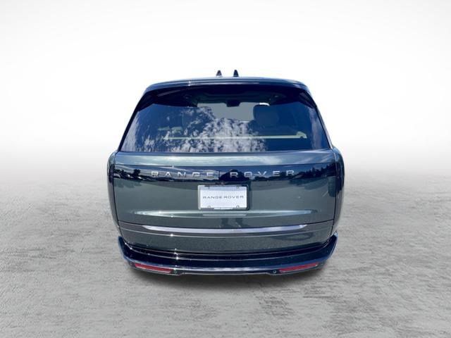 New 2027 Land Rover Range Rover Long Wheelbase SE AWD/4WD image 6
