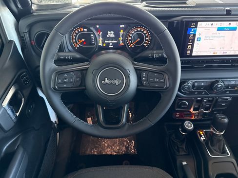 New 2026 Jeep Gladiator Rubicon image 14