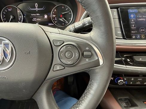 Used 2021 Buick Enclave Avenir w/ Avenir Technology Package image 38