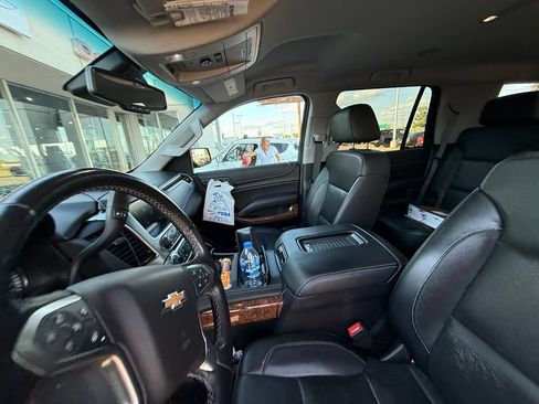 Used 2019 Chevrolet Tahoe Premier w/ Max Trailering Package AWD/4WD image 28