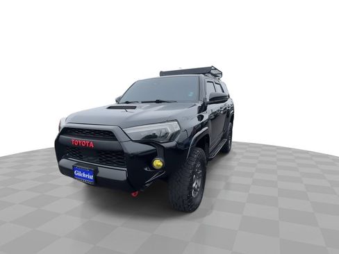 Used 2020 Toyota 4Runner Venture w/ Moonroof Package AWD/4WD image 3