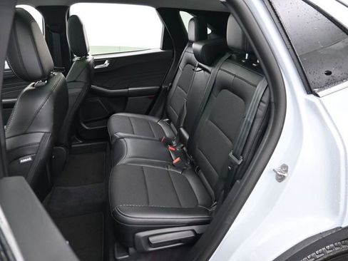 New 2026 Ford Escape SE image 26