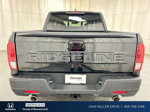 New 2026 Honda Ridgeline Black Edition image 6