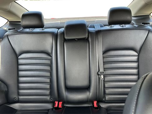 Used 2019 Ford Fusion SEL image 17