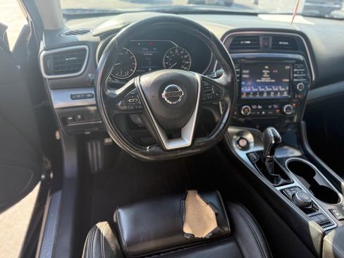 Used 2017 Nissan Maxima 3.5 SV image 12