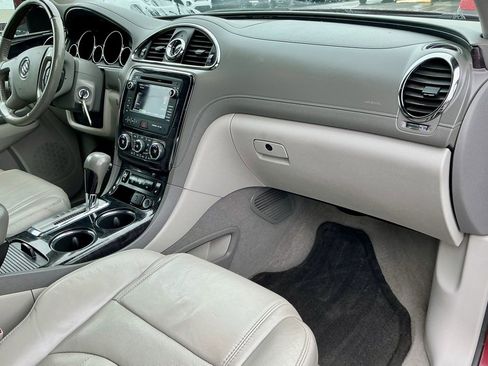 Used 2016 Buick Enclave Leather image 24