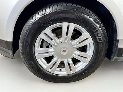 Used 2011 Cadillac SRX 2WD image 36