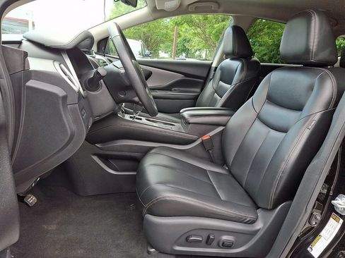 Used 2023 Nissan Murano SV AWD/4WD image 15