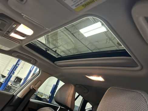 Certified 2024 Subaru Crosstrek 2.0i Premium image 24