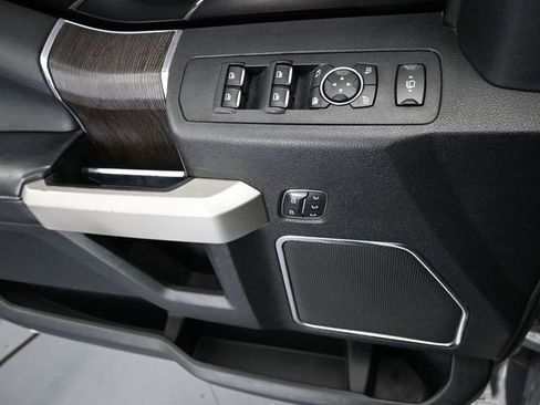 Used 2021 Ford F250 Lariat w/ Lariat Ultimate Package image 38