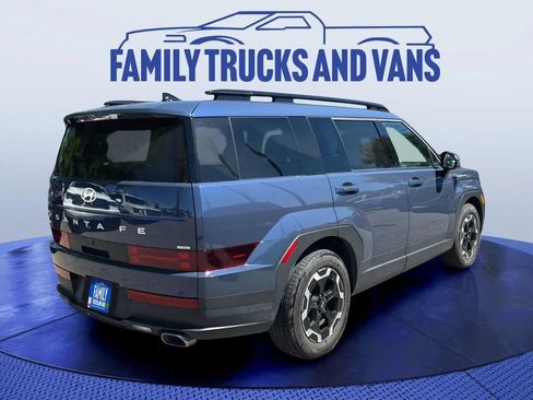 Used 2025 Hyundai Santa Fe SEL AWD/4WD image 5
